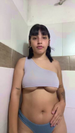 Solangeflor09 webcam cam4 model stream image