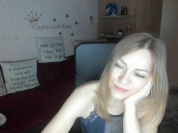 SilviaSweet webcam model stream image