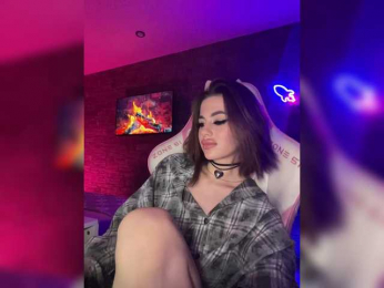 HotGirlEva webcam model stream image