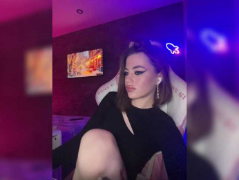 HotGirlEva webcam model stream image