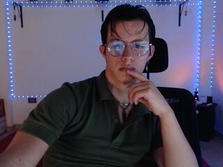 Brandon Starkk webcam model stream image