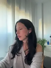 BellaGiaxx webcam model stream image