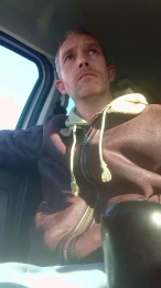 Trolls37 webcam model stream image