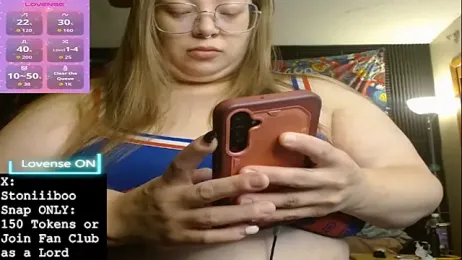 Stoniiiboo webcam stripchat model stream image