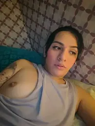 Yourbabyshane webcam model stream image