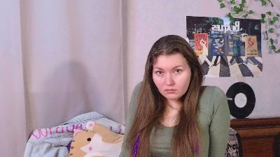 WilletteUher webcam model stream image