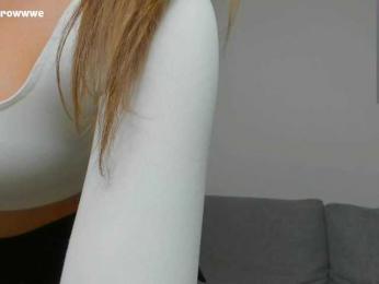 aimeerowwwe webcam model stream image