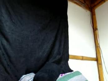 miahells webcam model stream image