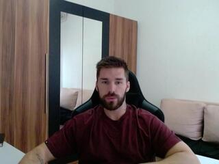 Darius Giles webcam model stream image