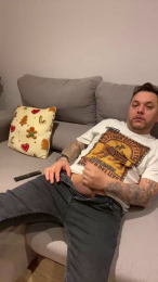 Calienticos24 webcam model stream image