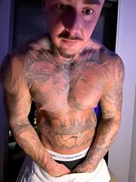 TattoedKing webcam model stream image