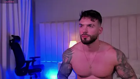 OLIVER_COLT webcam stripchat model stream image