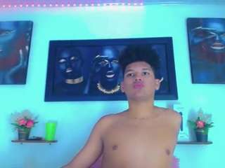 emmacorine webcam camsoda model stream image