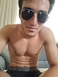 uhvr6ibx webcam model stream image