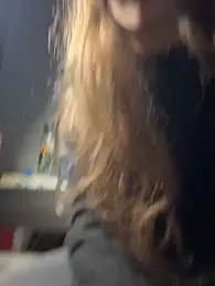 AlbaPetite webcam model stream image