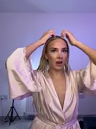 Naughtyblondex webcam model stream image