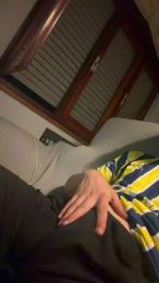 Hhfhhfx webcam model stream image