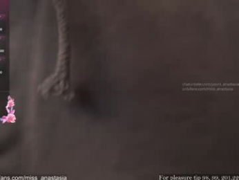 yours_anastasia webcam model stream image