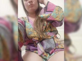 Silverrr32 webcam model stream image