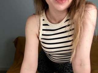 miaxlust webcam model stream image