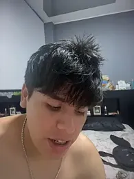 Kailertwink webcam stripchat model stream image
