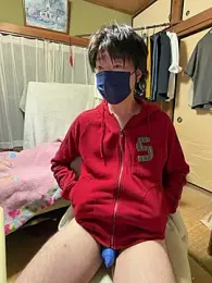 Hirokazu_12 webcam model stream image