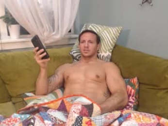 rokco_ webcam model stream image