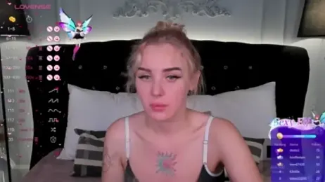 LianaFord webcam model stream image