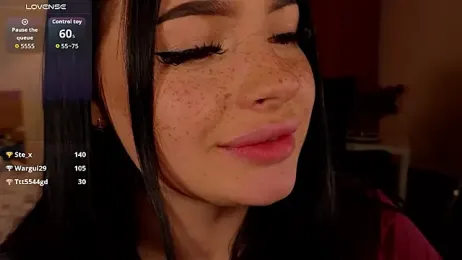 LisaaLiss webcam model stream image