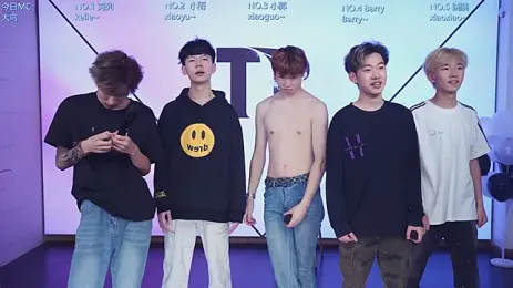 Apex-Yboy webcam model stream image