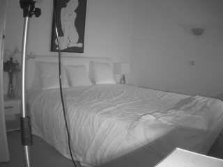 voyeurcam-julmodels-reallife-2 webcam model stream image