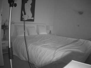 voyeurcam-julmodels-reallife-2 webcam model stream image