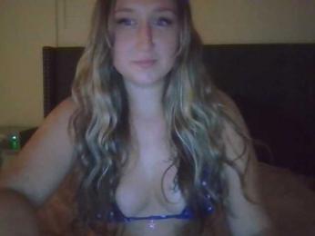 Taytay19 webcam model stream image