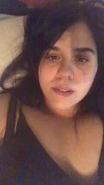 Tisacaliente webcam model stream image