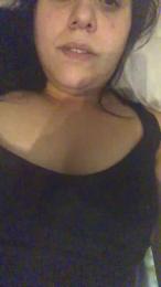 Tisacaliente webcam model stream image