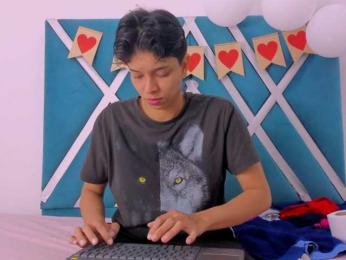 natasha-and-zoe webcam model stream image