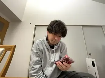 yuuki8910 webcam model stream image