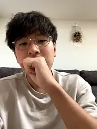 yuuki8910 webcam model stream image