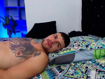 aron_santoro1 webcam model stream image