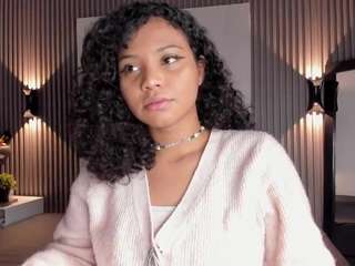 amatista-lewis webcam model stream image