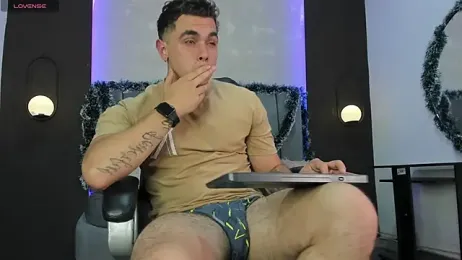 Liam_walk_ webcam stripchat model stream image