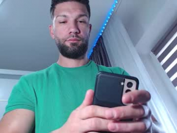 aryanaian1 webcam model stream image