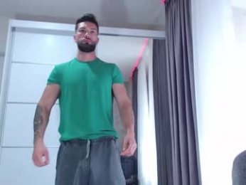 aryanaian1 webcam model stream image