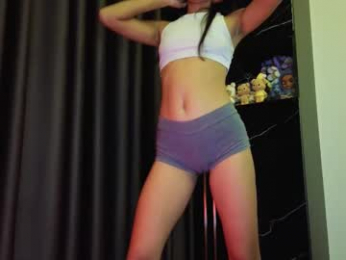 deedeedoll webcam model stream image