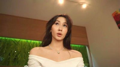 ElwineAllston webcam model stream image