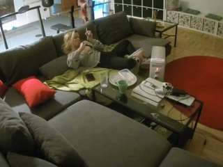 voyeurcam-julmodels-living-3 webcam model stream image