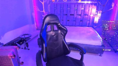 AlessiaDouce webcam model stream image