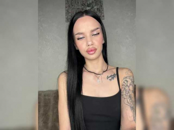 EvaDesire webcam model stream image