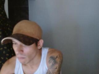 Josue Magnon webcam model stream image