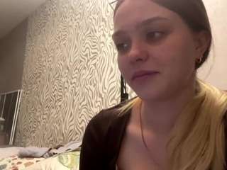 calistastrandburg webcam model stream image